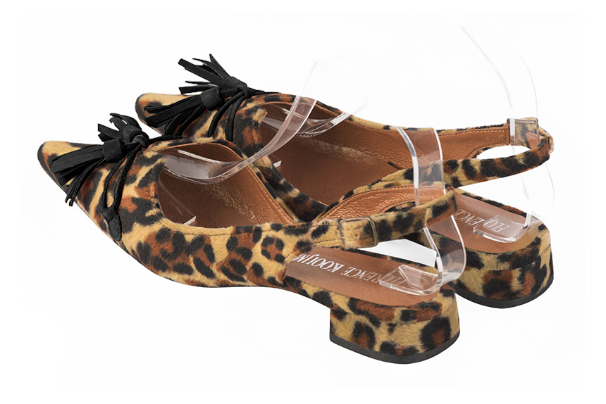 Safari black women's open back shoes, with a knot. Pointed toe. Flat flare heels. Rear view - Florence KOOIJMAN